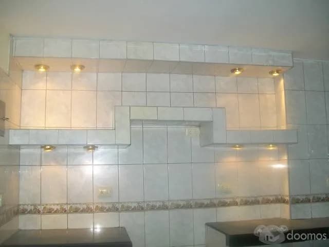 Vendo Casa GRAN INVERSION Urb. San Juan Macias Callao — foto 4