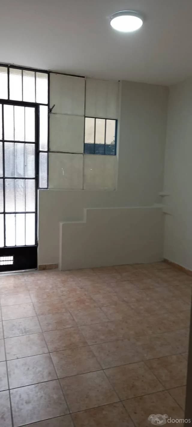 Duplex en Alquiler - 1 Habitacion Urb El Pacifico, SMP — foto 1