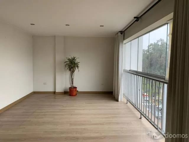 DEPARTAMENTO ILUMINADO EN VENTA — foto 1