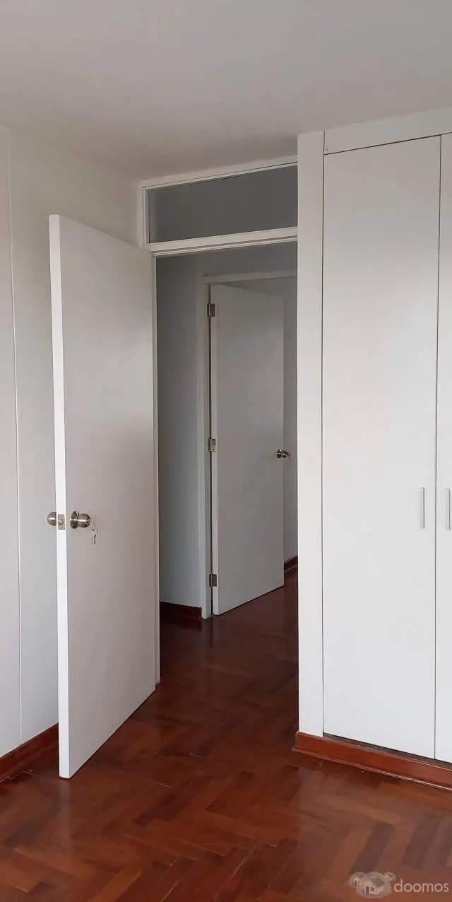 Vendo Departamento Duplex, 28 de Julio Miraflores — foto 12