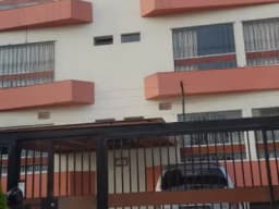 Vendo dpto. primer piso. San Borja