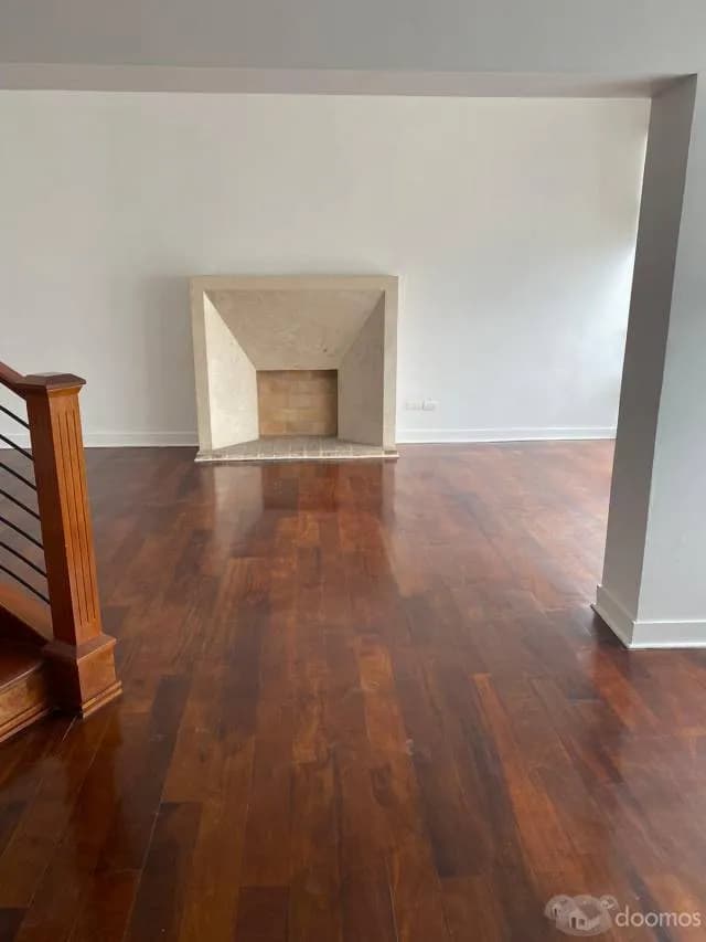 ALQUILER DEPARTAMENTO DUPLEX EN SAN ISDRO - AV. DOS DE MAYO — foto 1