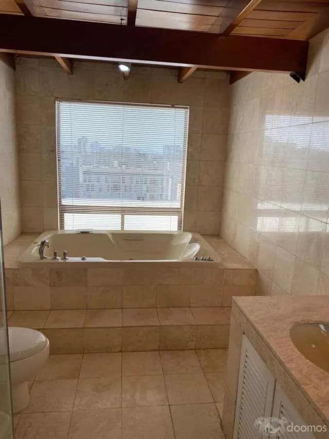ALQUILER DEPARTAMENTO DUPLEX EN SAN ISDRO - AV. DOS DE MAYO — foto 4