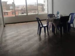 Se alquila departamento en COMAS