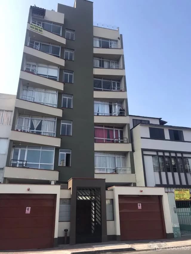 Alquilo Departamento Amoblado super ubicado. — foto 1