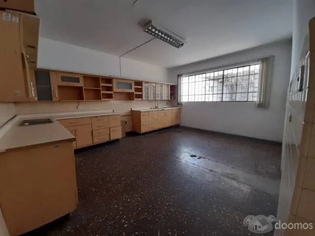 Casa de dos pisos, en Calle Manuel Miota, Miraflores — foto 9