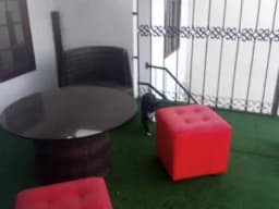 (OFERTA) Bonito Departamento Interno de 1 ambiente Semi-Amoblado, Cocina Equipada y Terraza con pasto sintético con Entrada independiente en EXCELENTE ubicación.