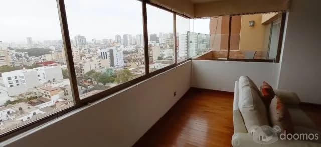 Hermoso Departamento Amoblado y Equipado en San Isidro, con Terraza! — foto 2