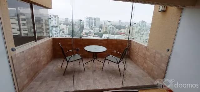 Hermoso Departamento Amoblado y Equipado en San Isidro, con Terraza! — foto 8