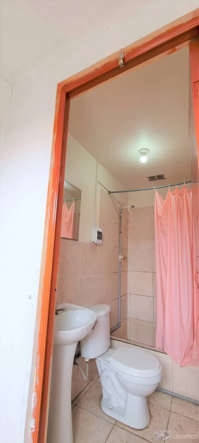 Alquiler de habitación con baño propio en Mala — foto 5