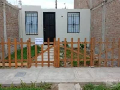 Venta de Casa Sol de la Florida Ica