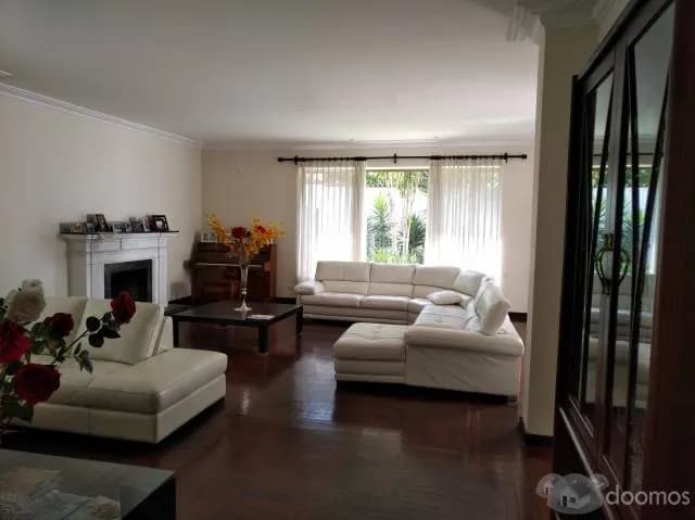 Venta de casa a precio de terreno San Isidro 662m2 — foto 3
