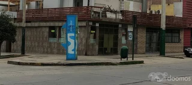 Se alquila local comercial en la avenida Aviación — foto 1