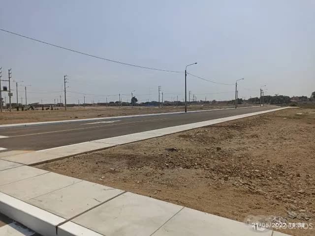 Lote 120 m2 Urb Monterrico — foto 3