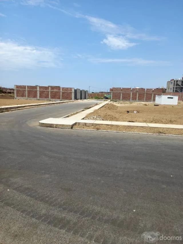 Venta de un terreno en zona urbana — foto 6