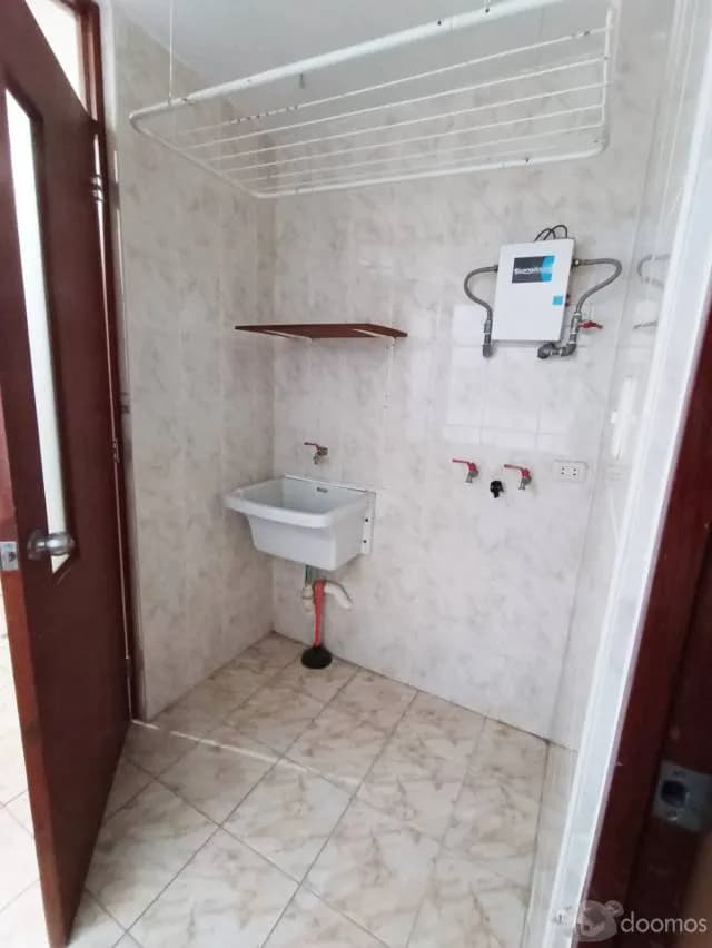 SE VENDE AMPLIO DEPARTAMENTO EN PUEBLO LIBRE — foto 6