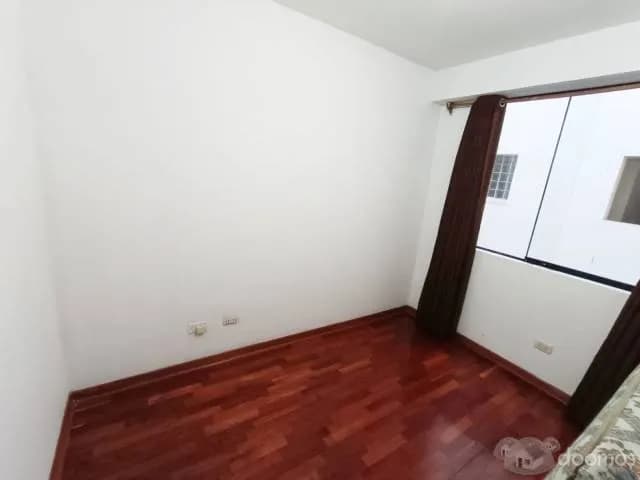 SE VENDE AMPLIO DEPARTAMENTO EN PUEBLO LIBRE — foto 7