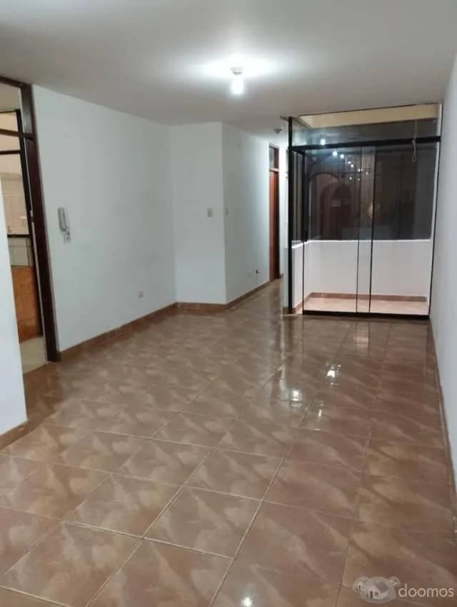 Alquilo lindo departamento en Los Olivos (primer piso) — foto 2