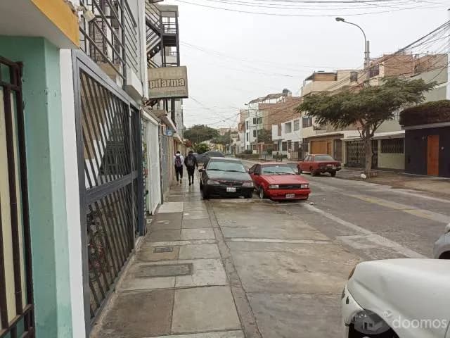 Alquila amplia casa Primer Piso. — foto 1