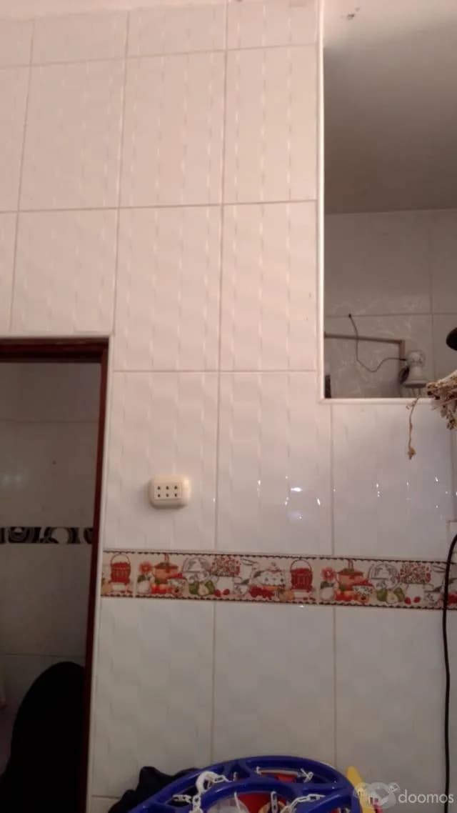 Remate de departamente ubicado en la zona mas comercial de Breña. — foto 6