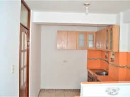 Amplio departamento con excelente ubicación en Venta