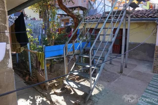 En venta. Propiedad sobre 325 m2 de terreno con 2 casas con acceso independiente — foto 5