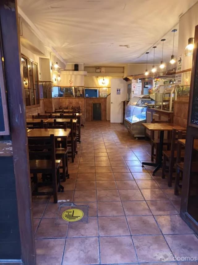 Venta Inmueble Local Comercial y Vivienda Centro Histórico de Lima — foto 1