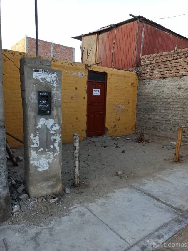 VENTA DE CASA COMO TERRENO EN NUEVO CHIMBOTE cel 981222519 — foto 1