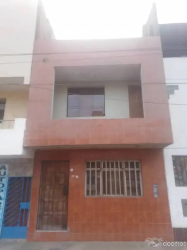 SE VENDE CASA CENTRICA EN LA ESPERANZA — foto 1