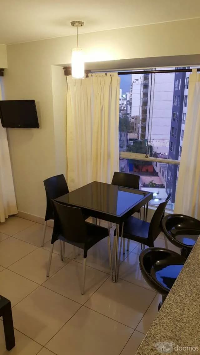 Departamento semi amoblado Lola Pardo, limite Miraflores — foto 2