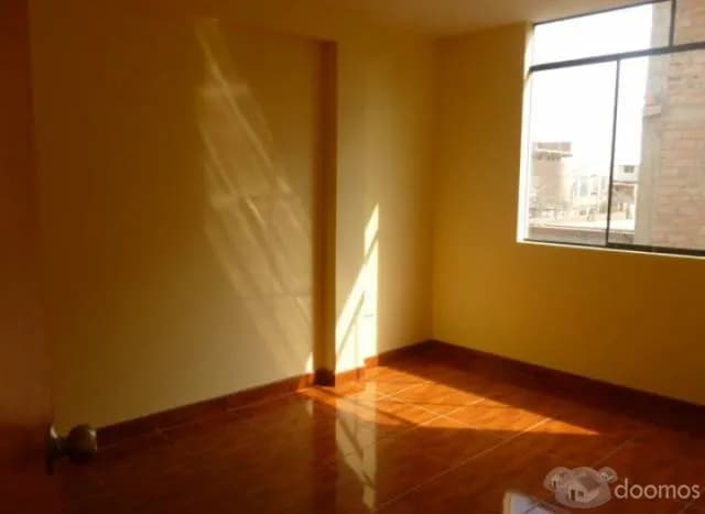 Alquiler amplio departamento San Martín de Porres — foto 2