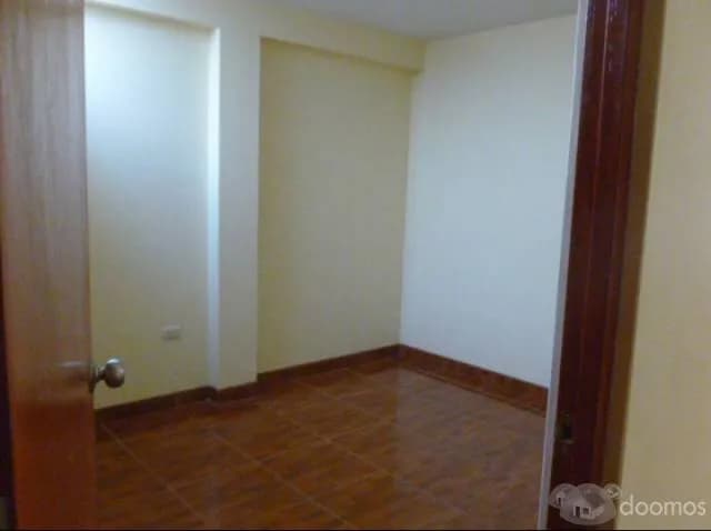 Alquiler amplio departamento San Martín de Porres — foto 3