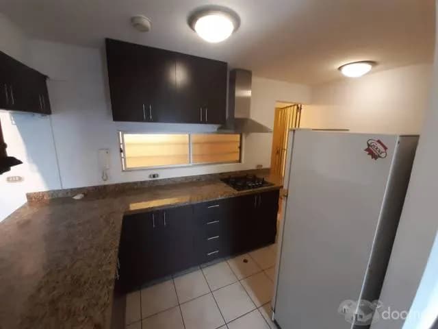 Departamento 2 dormitorios 1 baño 80 m, cuad.  cochera — foto 8