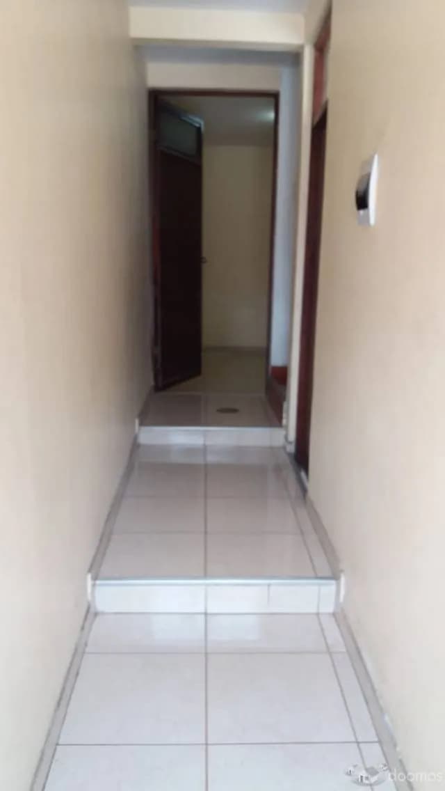 Local Comercial en Av. Huandoy — foto 3