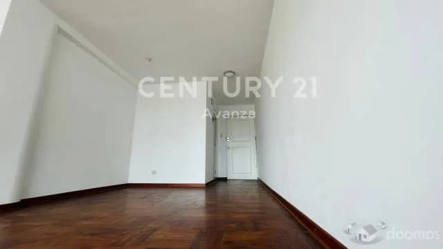 VENTA DE DEPARTAMENTO REMODELADO EN SAN ISIDRO — foto 4
