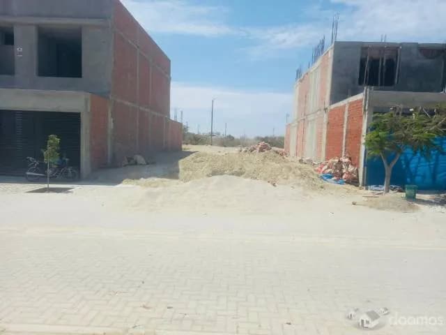 Vendo Terrero en Boulevard Plaza Park Piura — foto 1