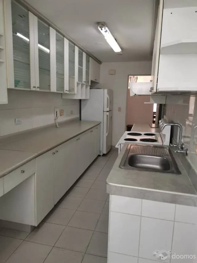 EN VENTA DEPARTAMENTO EN MIRAFLORES — foto 5