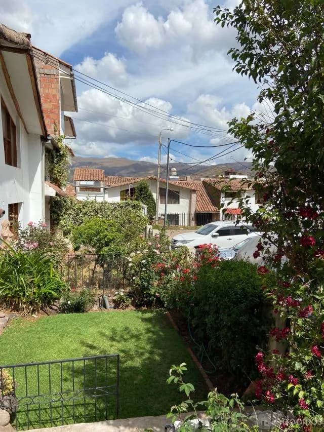 Vendo Casita Totalmente Remodelada en condominio Larapa — foto 2