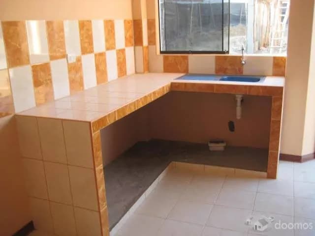 VENDO CASA "RESIDENCIAL LOS PINOS" II Etapa CHEPEN — foto 1