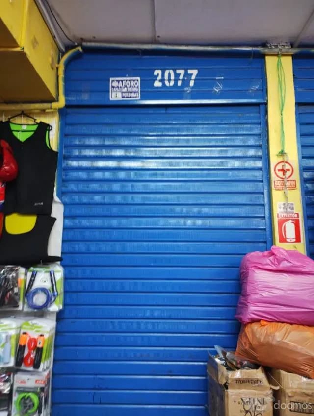Venta de Local Comercial Galeria Mercado Central — foto 1