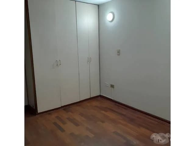 SE ALQUILA DEPARTAMENTO — foto 3