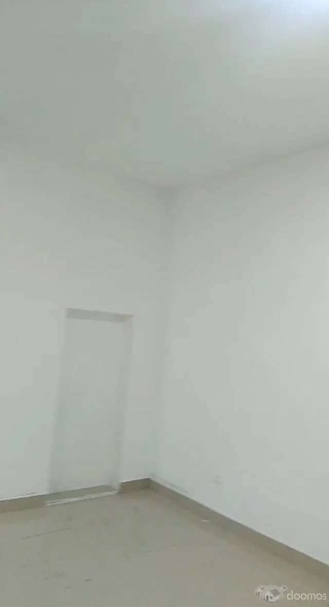 Alquilo Local Comercial en Jirón Lino Cornejo de 42mt2 Centro de Lima — foto 4