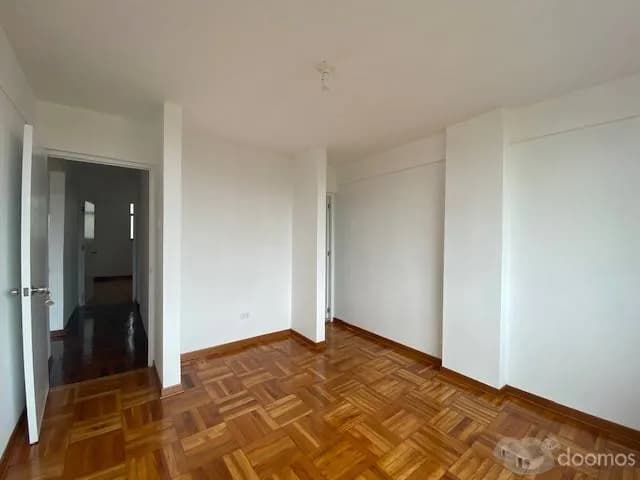 VENTA DE DEPARTAMENTO REMODELADO EN JESÚS MARÍA — foto 8