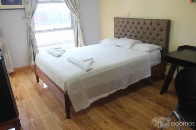 Venta de hotel Tres Estrellas de 4 pisos — foto 1