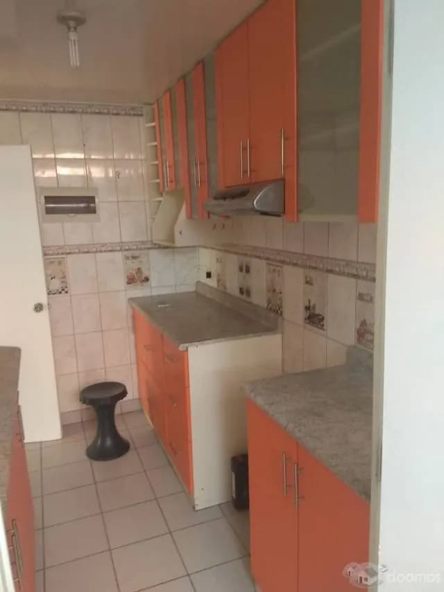 DEPARTAMENTO 1ER PISO CON PATIO Y JARDIN EXTERIOR — foto 5
