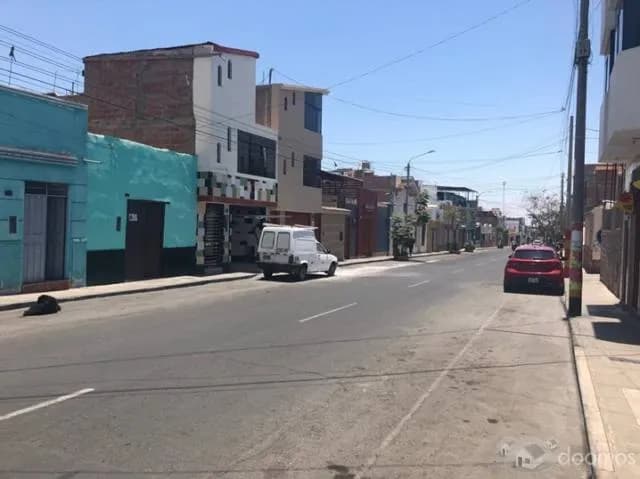 Venta de Casa como Terreno - Ciudad de Tacna - Perú - USD.320,000 "Oferta Negociable" — foto 3