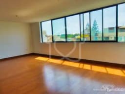 Duplex con piscina en venta en Surco - entrega inmediata