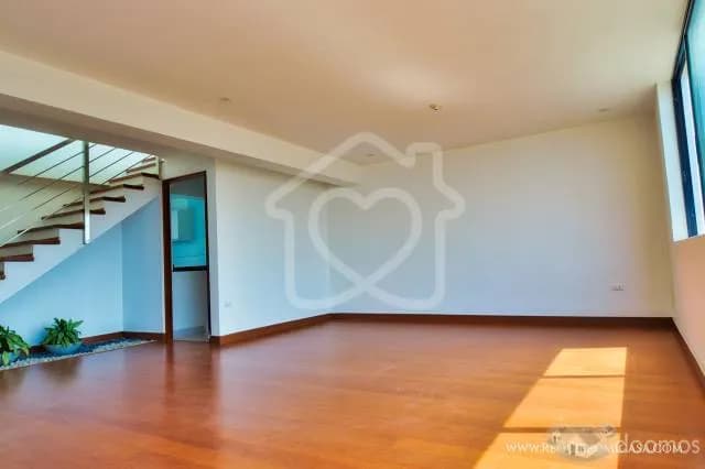 Duplex con piscina en venta en Surco - entrega inmediata — foto 4
