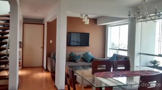 Venta De Departamento Duplex Con Terraza En Santiago De Surco — foto 1
