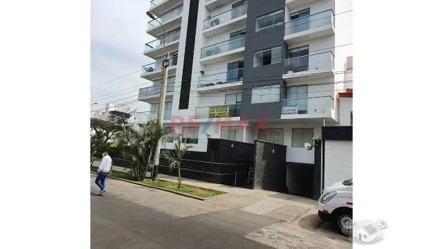Alquilo Hermoso Duplex A 1 Cuadra De Roca Y Boloña — foto 1